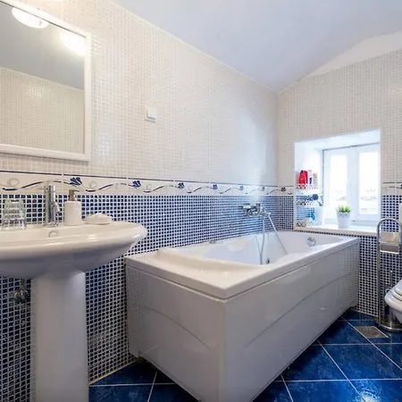 Saraka Apartment